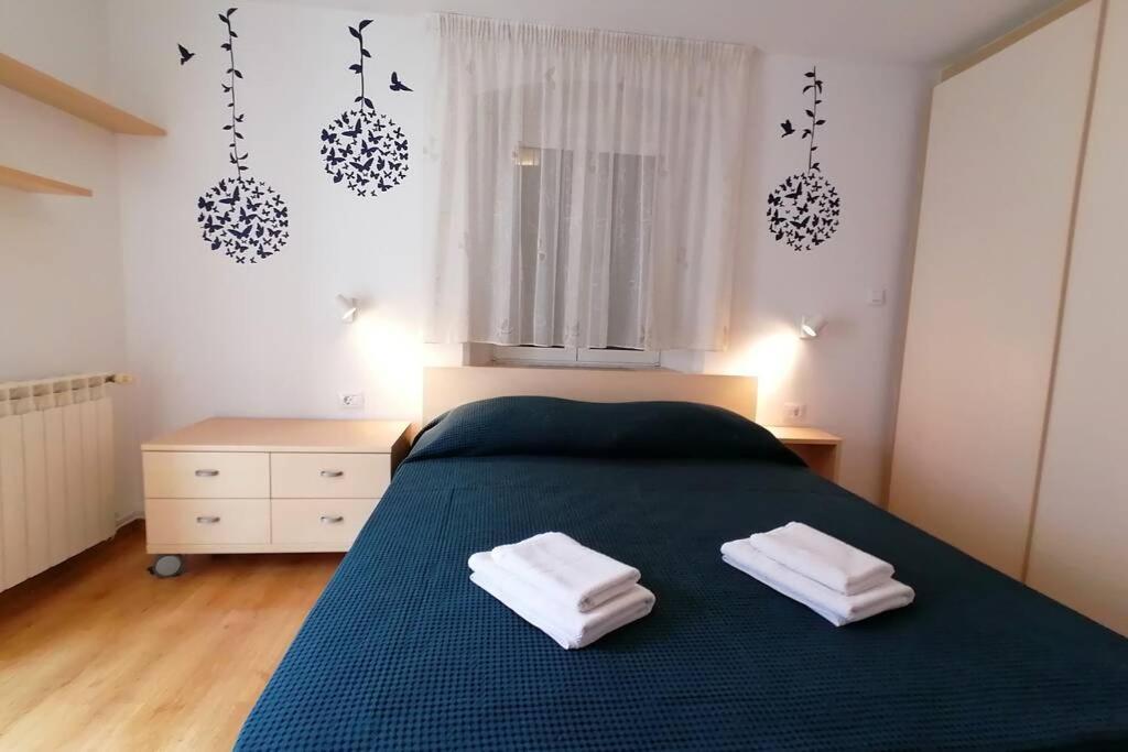 Apartment Veli Dvor เซรส ภายนอก รูปภาพ